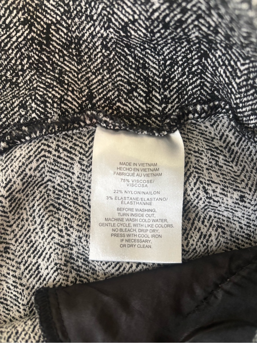 Jones New York Gray Herringbone Printed Stretch Ankle Pants Trousers - Picture 7 of 8